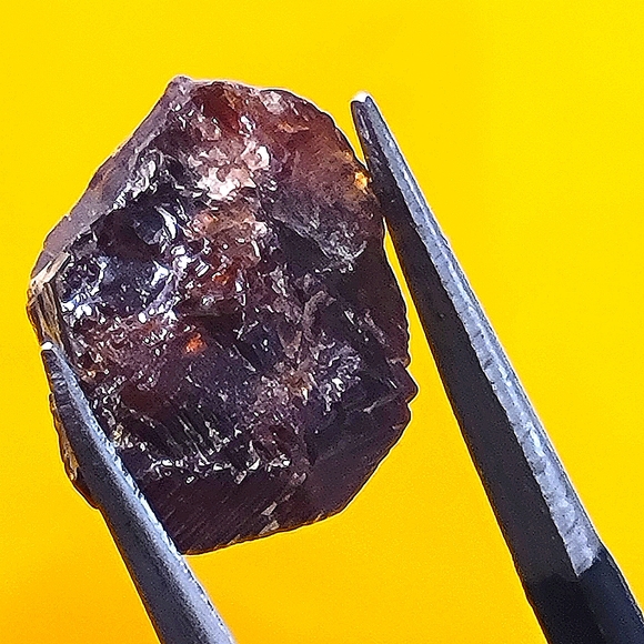 Garnet ( Almandine) \ Shigar Valley \ Pakistan Natural Specimen Gemstone Crystal - Picture 4 of 8